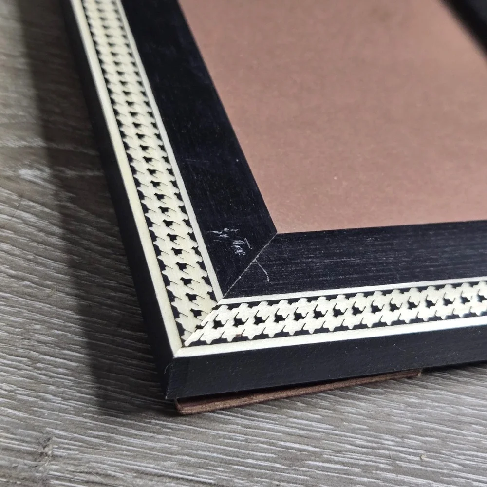 Natalini Frames frame size